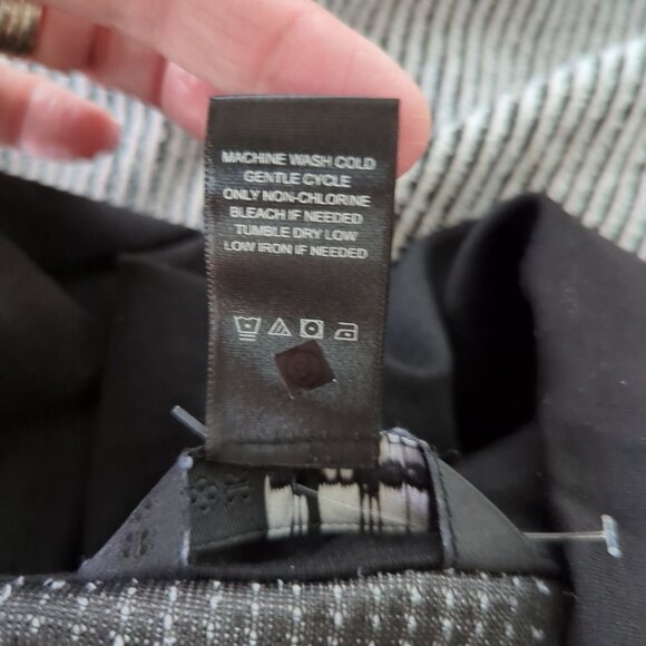 Ali Miles Striped Black White Cowl‎ Neck Tunic with pockets and 3/4 Sleeves Sz M - Picture 7 of 14